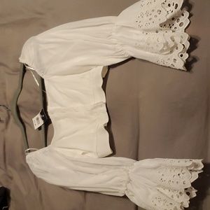 NWT white crop